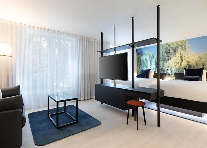 By Marriott Hotel Gent