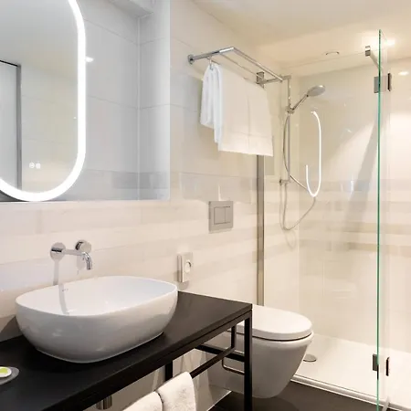 By Marriott 4* Gent