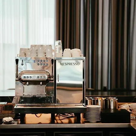 By Marriott 4* Gent