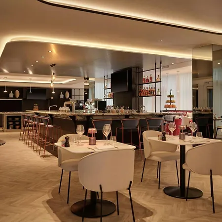 By Marriott Hotel 4*