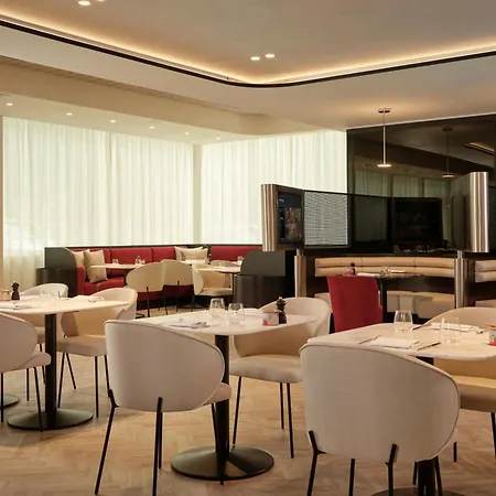 Szálloda By Marriott Gent