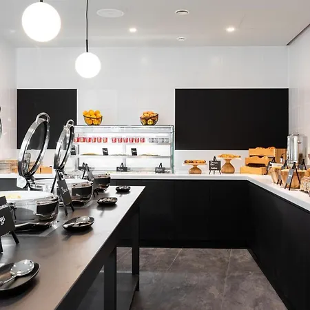 By Marriott 4* Ghent