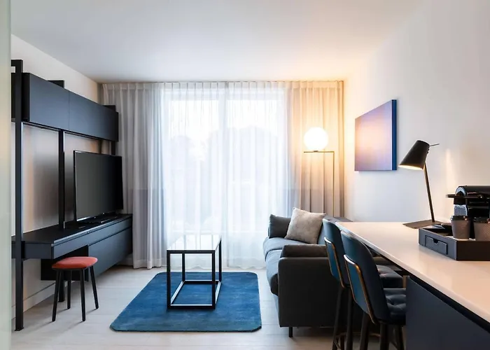 Hotel By Marriott 4*