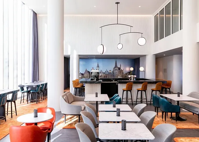 By Marriott فندق 4*