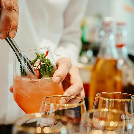 酒店 By Marriott 4*